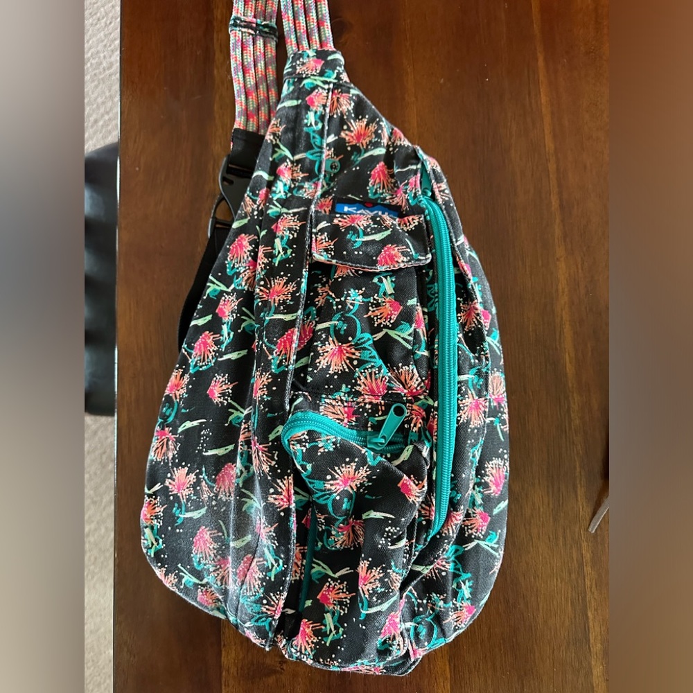 Kavu rope sling bag